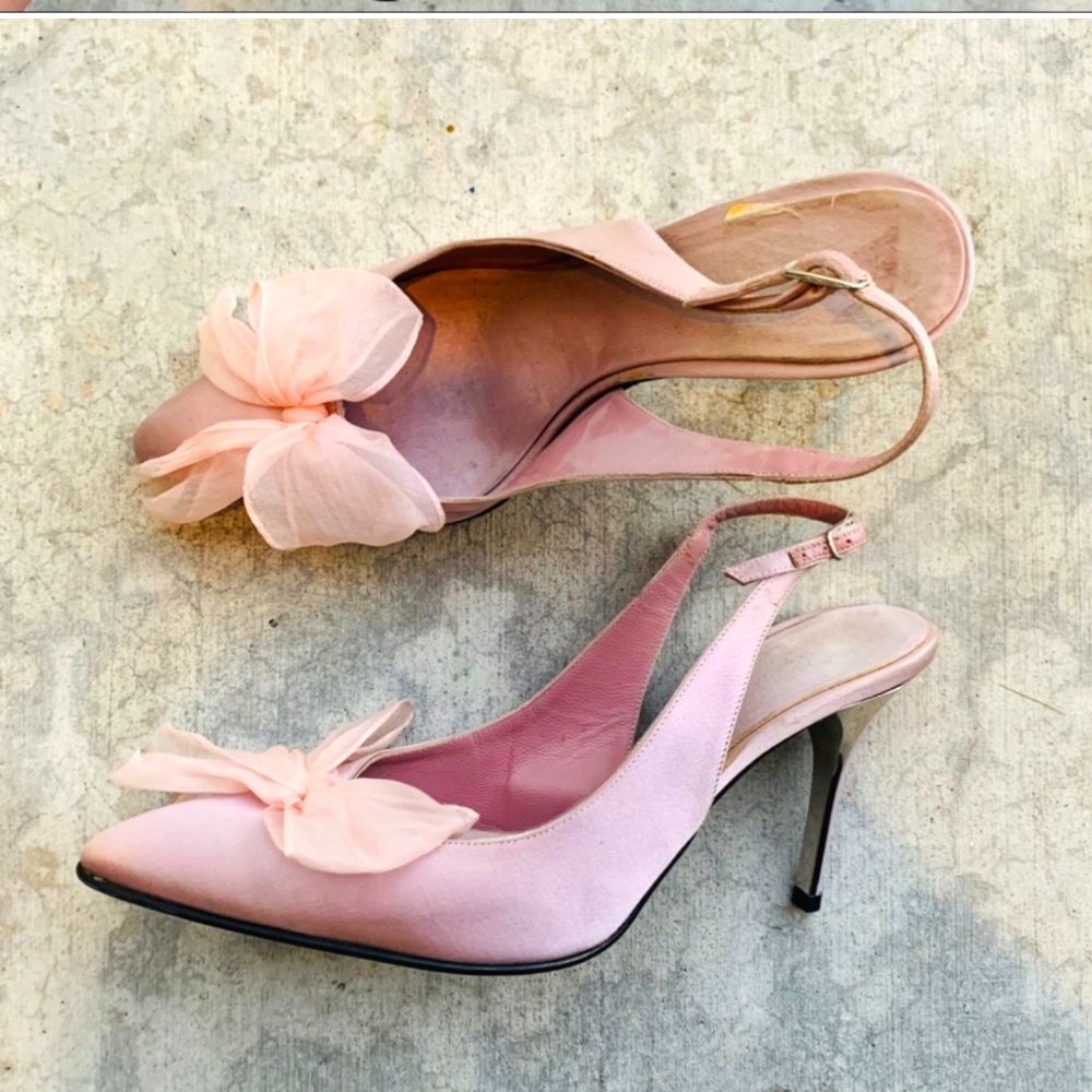 Love Calvin Klein Light Pink 🩷 Bow Heels with adjustable straps